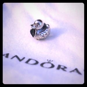 Authentic PANDORA Duck Charm 790955 S925 ALE